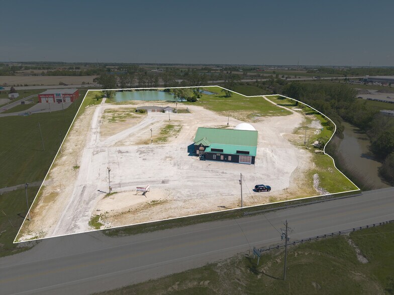20600 Hwy 2, Tilbury, ON à vendre - Photo du bâtiment - Image 2 de 29