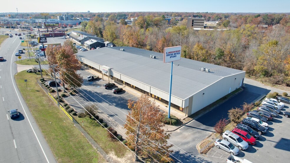 6527 Warden Rd, North Little Rock, AR for lease - Building Photo - Image 1 of 12