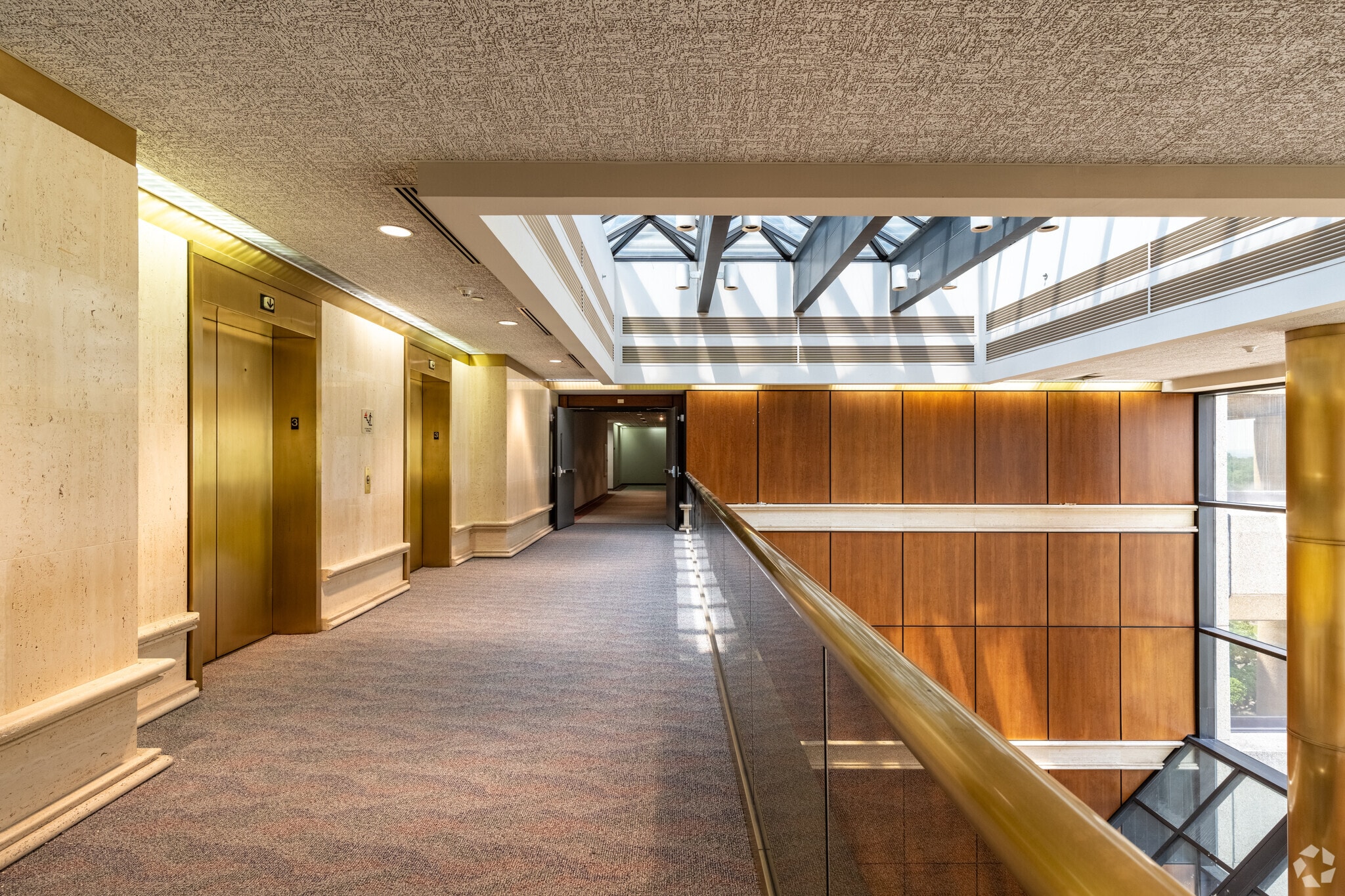 53 Frontage Rd, Hampton, NJ for lease Interior Photo- Image 1 of 6