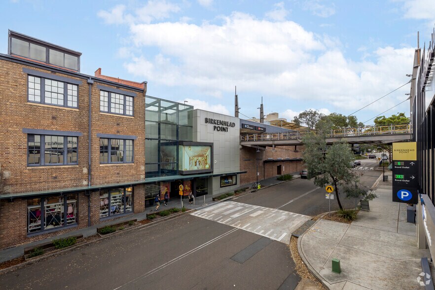 19 Roseby St, DRUMMOYNE à louer - Photo du bâtiment - Image 3 de 11