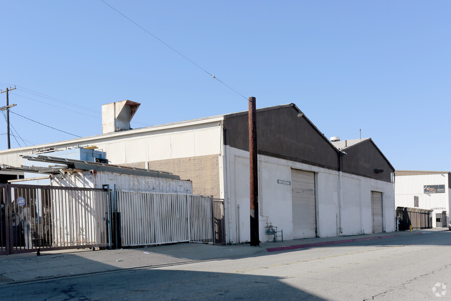 960 E 1st St, Pomona, CA for sale - Primary Photo - Image 1 of 1