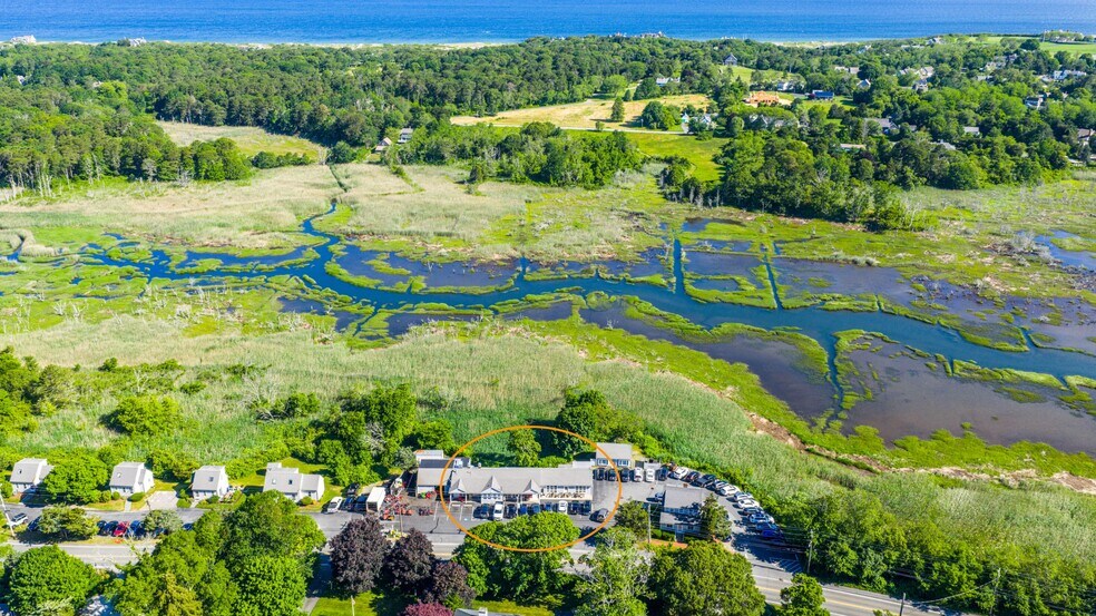 1420 MA-6A, South Dennis, MA à vendre - Photo du bâtiment - Image 3 de 3