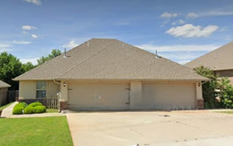 11223 Coachmans Rd, Yukon, OK for sale - Primary Photo - Image 1 of 1