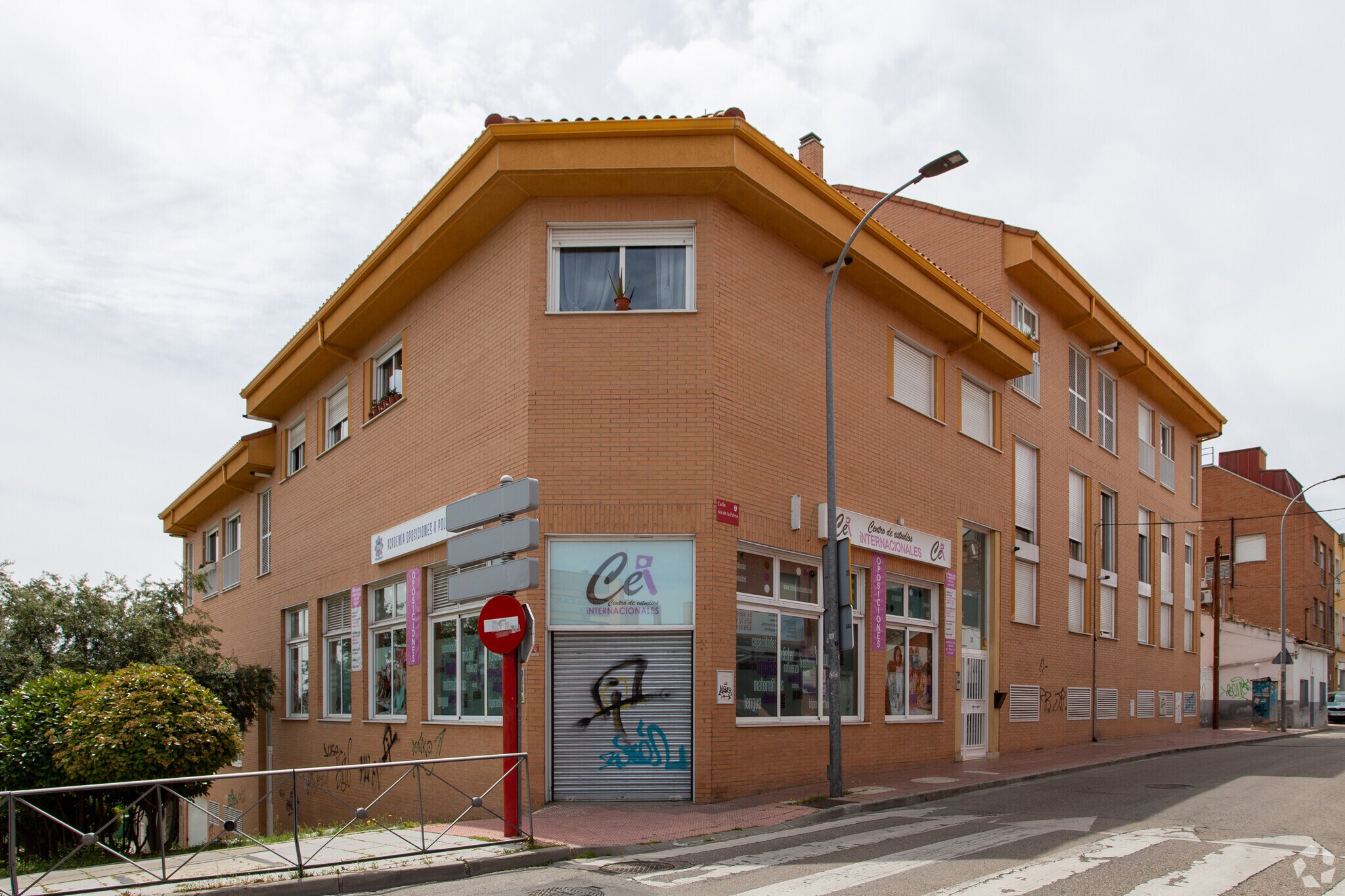 Retail in San Sebastián de los Reyes, Madrid for lease Primary Photo- Image 1 of 3