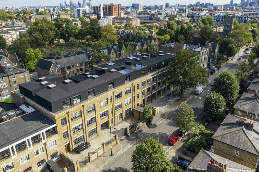 94 De Beauvoir Rd, London for lease - Aerial - Image 2 of 6