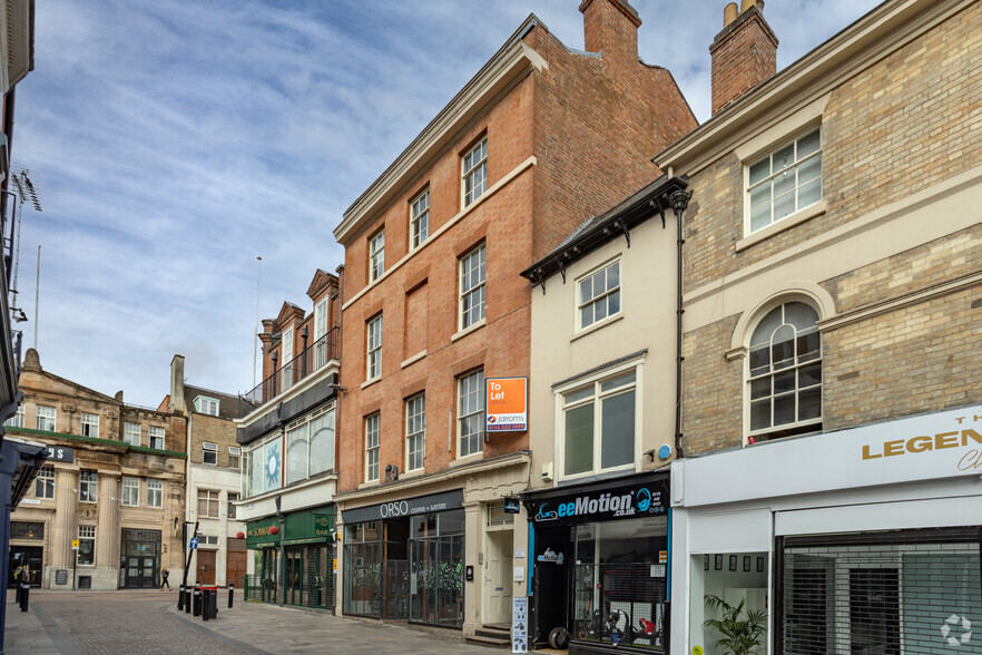 4 Market Pl, Leicester for lease - Primary Photo - Image 1 of 4