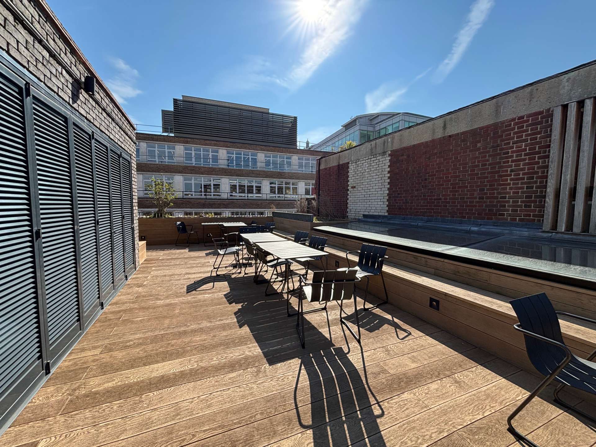 43-47 Eagle St, Londres à louer Photo du bâtiment- Image 1 de 2