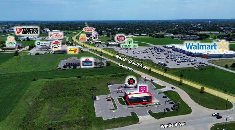 1210 N Grand Ave, Mount Pleasant, IA à louer - Photo du bâtiment - Image 3 de 3