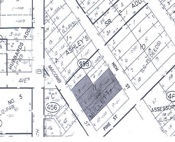 110 Macomb Pl, Mount Clemens, MI à vendre - Plan cadastral - Image 3 de 4