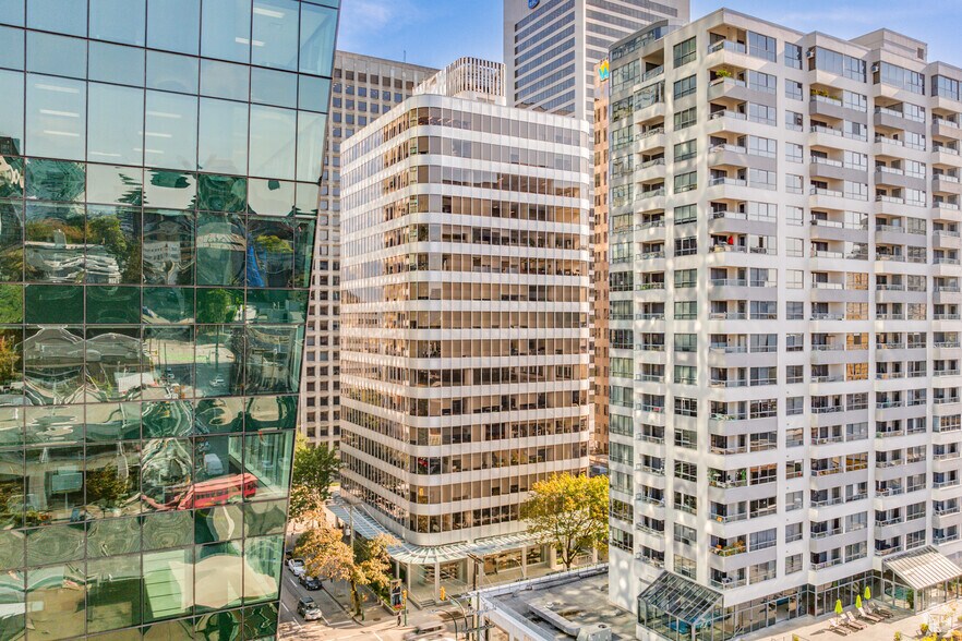 1090 W Georgia St, Vancouver, BC à louer - Photo du bâtiment - Image 2 de 21
