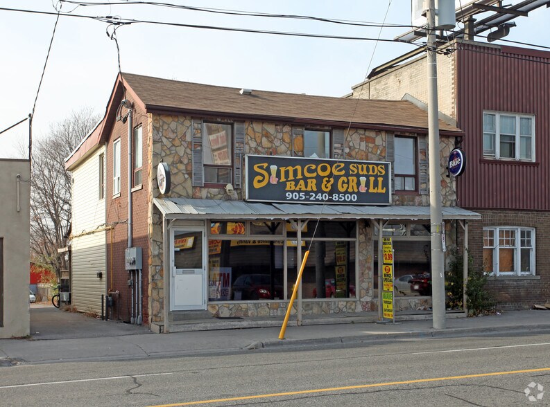 432 Simcoe St S, Oshawa, ON à vendre - Photo principale - Image 1 de 1