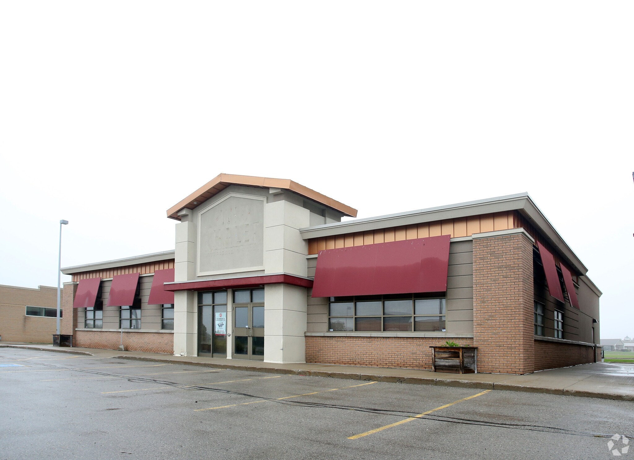 1309 Commissioners Rd E, London, ON à vendre Photo principale- Image 1 de 1