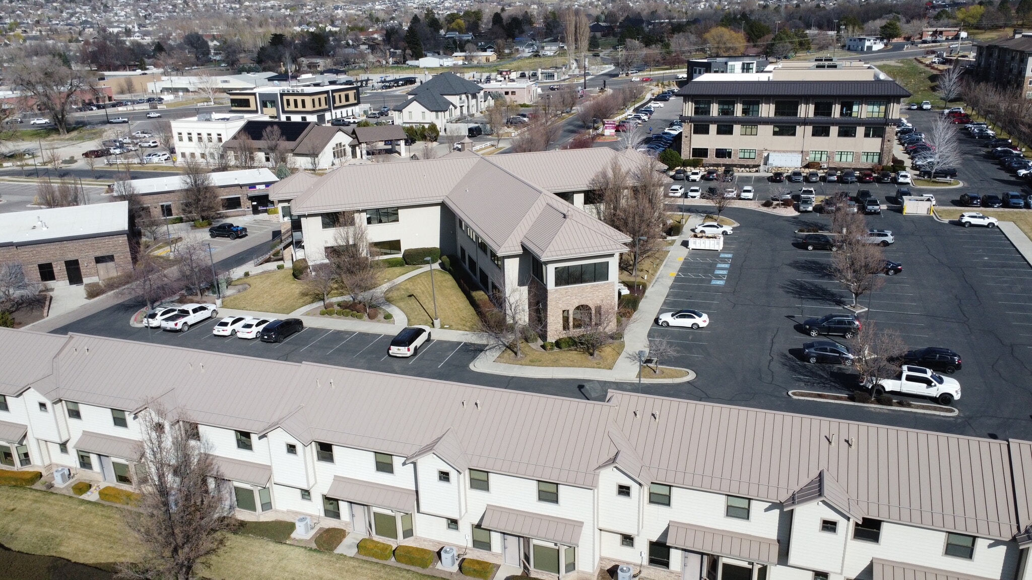 179-197 N 290 W, Lindon, UT for sale Primary Photo- Image 1 of 44