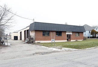 Plus de détails pour 19 Schweitzer St, Kitchener, ON - Industriel à vendre