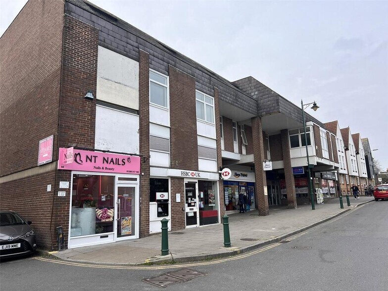 44-50 High St, Rayleigh à louer - Photo du bâtiment - Image 3 de 12