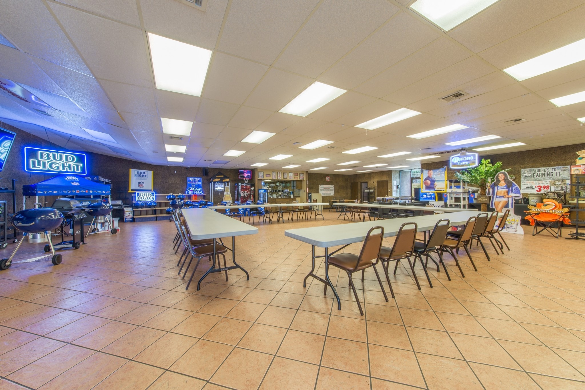 600 S Main St, Baytown, TX for lease Interior Photo- Image 1 of 18