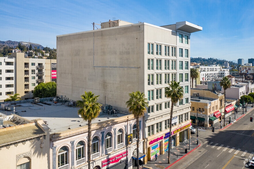 6751-6757 Hollywood Blvd, Los Angeles, CA for sale - Building Photo - Image 2 of 9