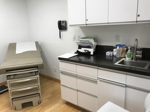 20 E 46th St, New York, NY for lease Interior Photo- Image 1 of 6