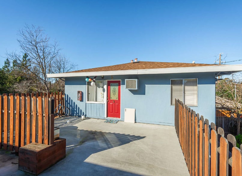 828 D St, Davis, CA for sale - Building Photo - Image 2 of 6