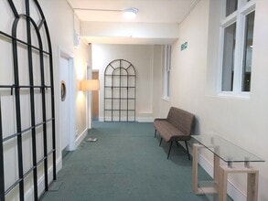 62-62A Mount Pleasant Rd, Tunbridge Wells for lease Interior Photo- Image 1 of 2