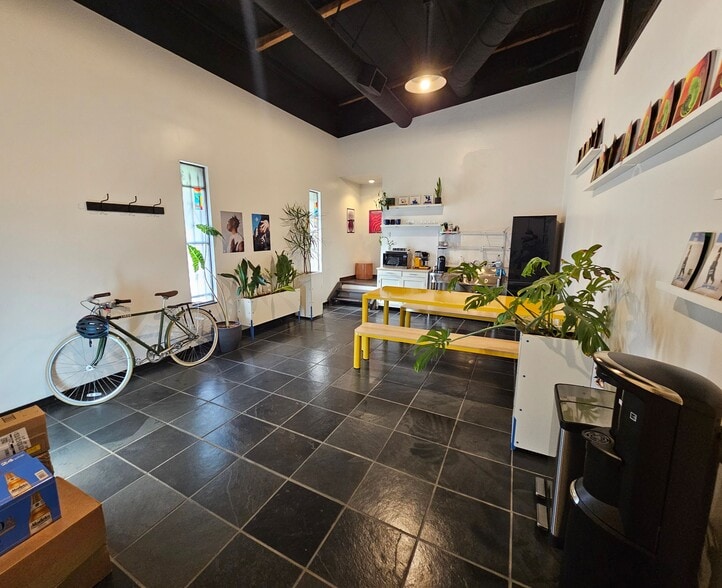 3109-3117 W Temple St, Los Angeles, CA for lease - Building Photo - Image 3 of 13