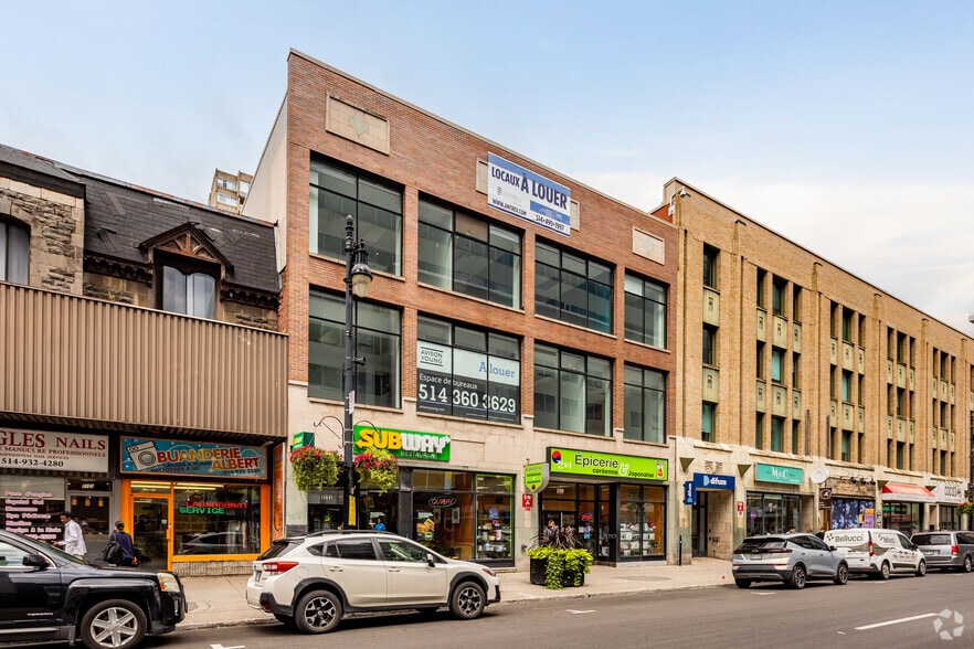 2107-2111 St Sainte-Catherine O, Montréal, QC for sale - Building Photo - Image 1 of 1