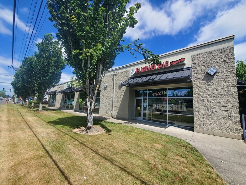 1776 NW Fairview Dr, Gresham, OR à louer - Photo du bâtiment - Image 3 de 7