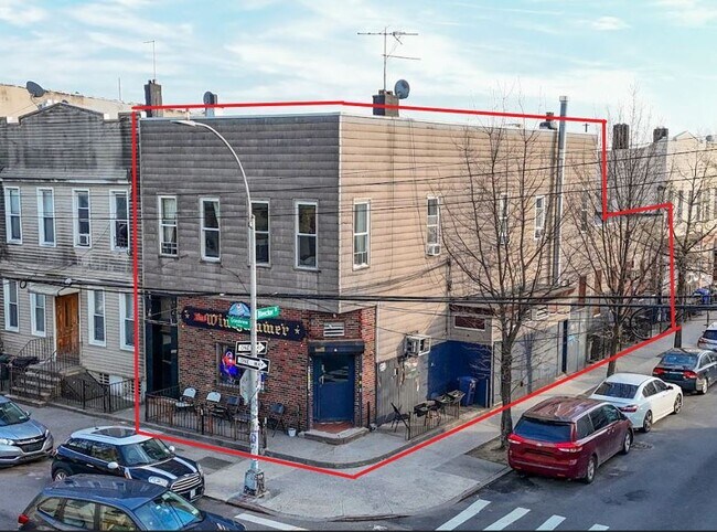 More details for 552 Grandview Ave, Ridgewood, NY - Retail for Sale