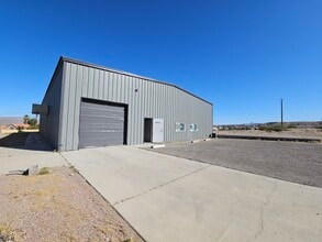 3829 Rising Sun Rd, Bullhead City, AZ à louer Photo intérieure- Image 1 de 45