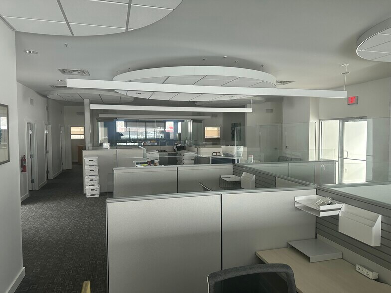 301 N Richardson, Vicksburg, MI à louer - Photo du bâtiment - Image 2 de 8