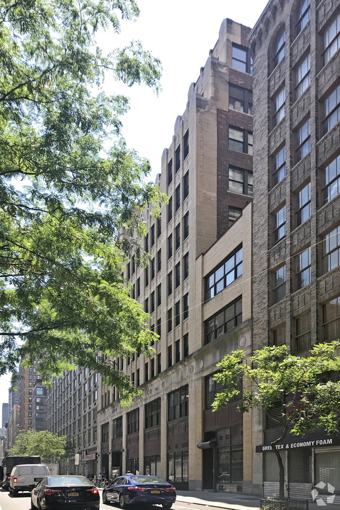 226 W 26th St, New York, NY à louer Photo du bâtiment- Image 1 de 11