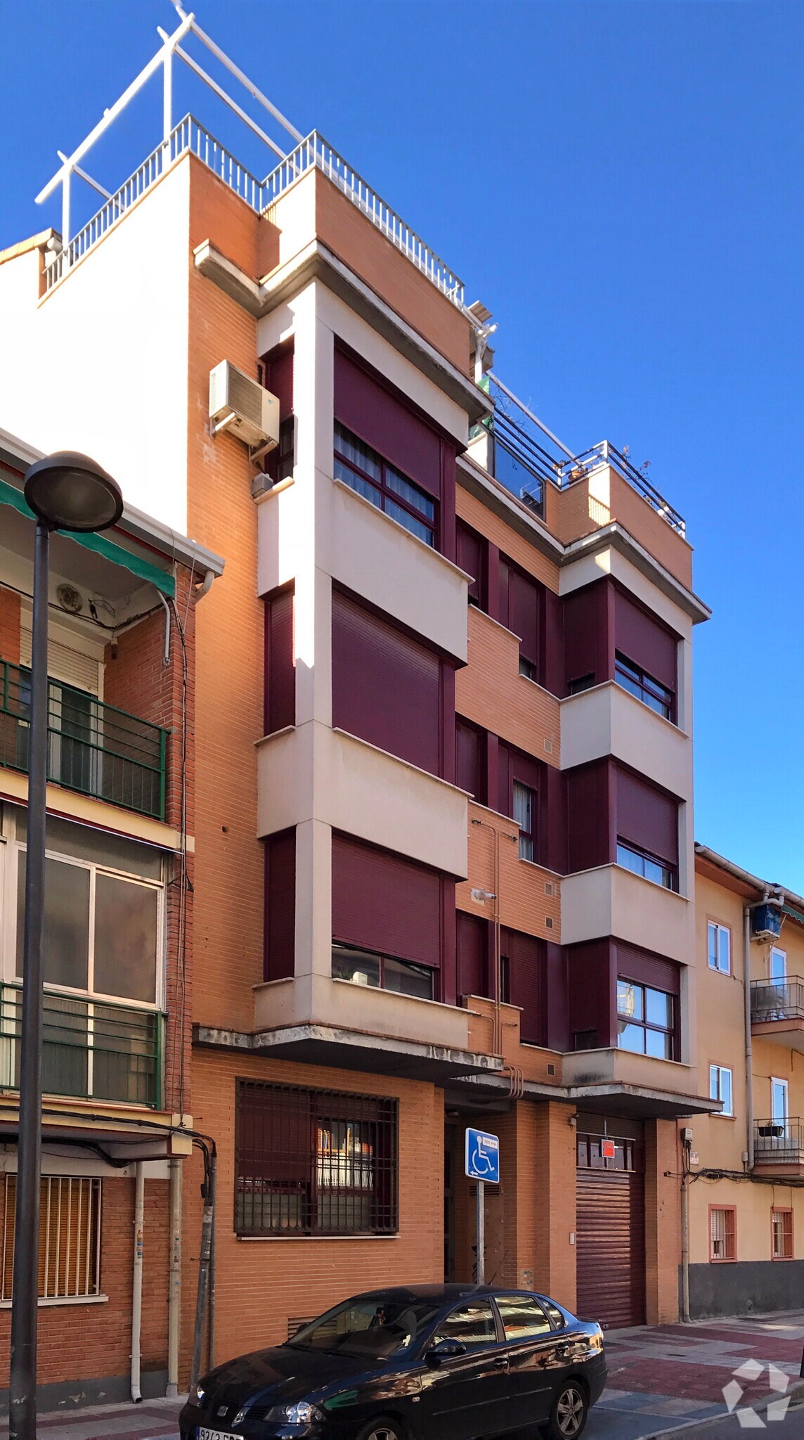 Calle Fuenlabrada, 46, Getafe, Madrid for lease Primary Photo- Image 1 of 3