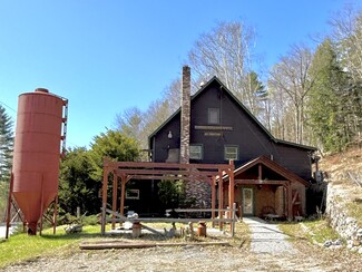 More details for 581 US Route 9, Schroon Lake, NY - Retail for Sale