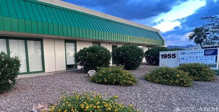1955 W Grant Rd, Tucson, AZ for lease Interior Photo- Image 1 of 3