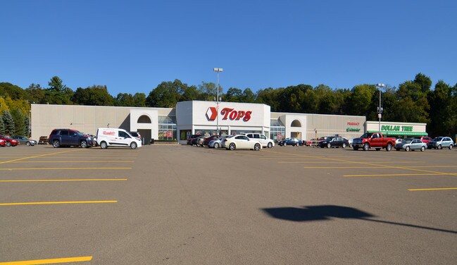 Plus de détails pour 1800 Washington St, Jamestown, NY - Commerce de détail à louer