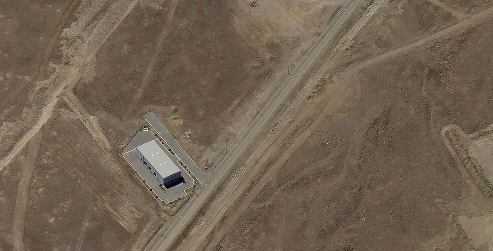 460 E Sydney Ave, Mccarran, NV à louer - Photo du bâtiment - Image 2 de 4