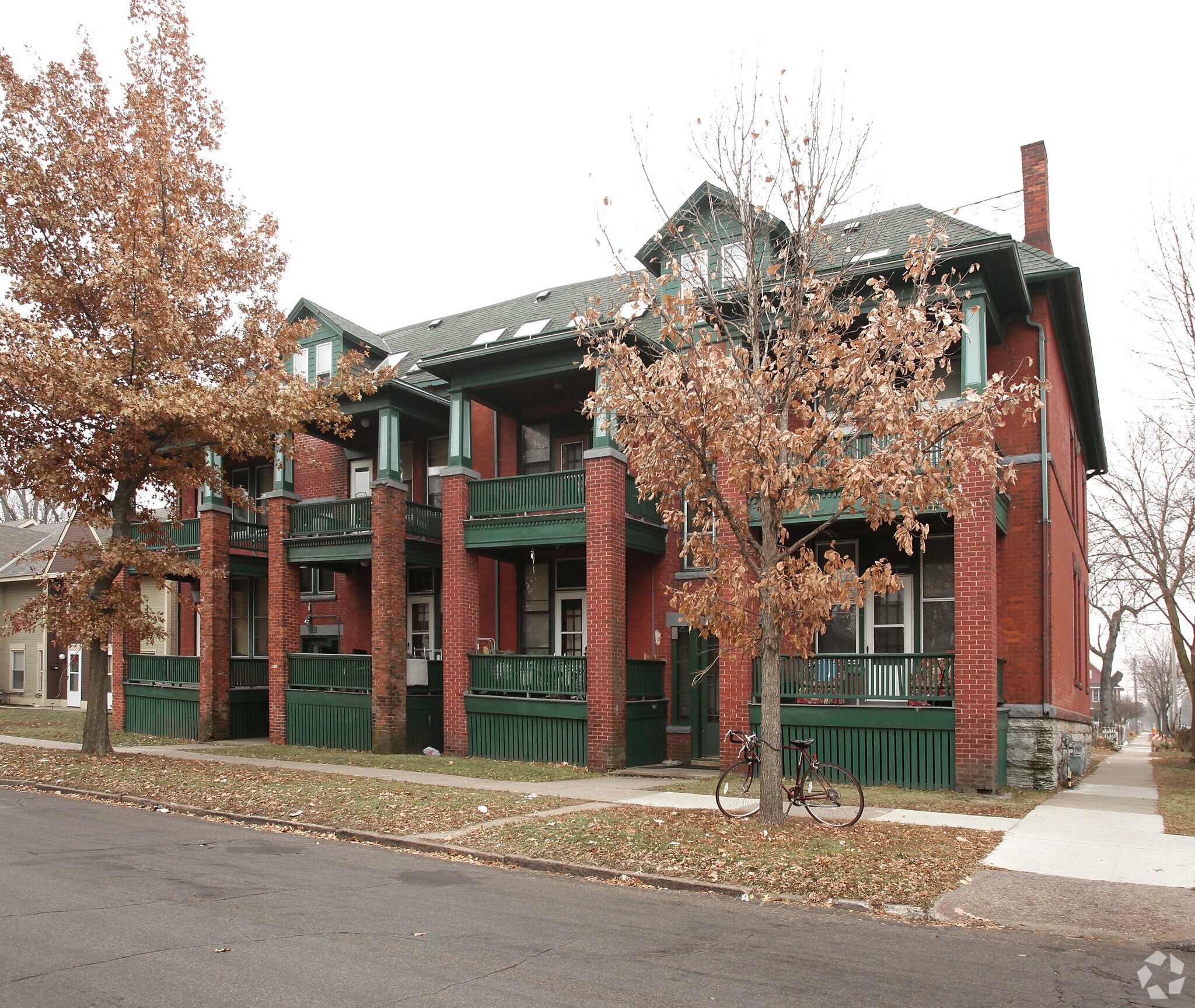 732 Marshall Ave, Saint Paul, MN for sale Primary Photo- Image 1 of 10