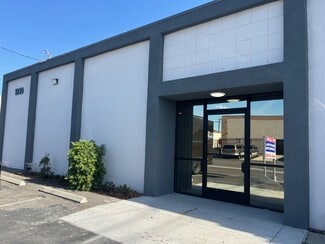 Plus de détails pour 1810 N Floradale St, South El Monte, CA - Industriel à louer