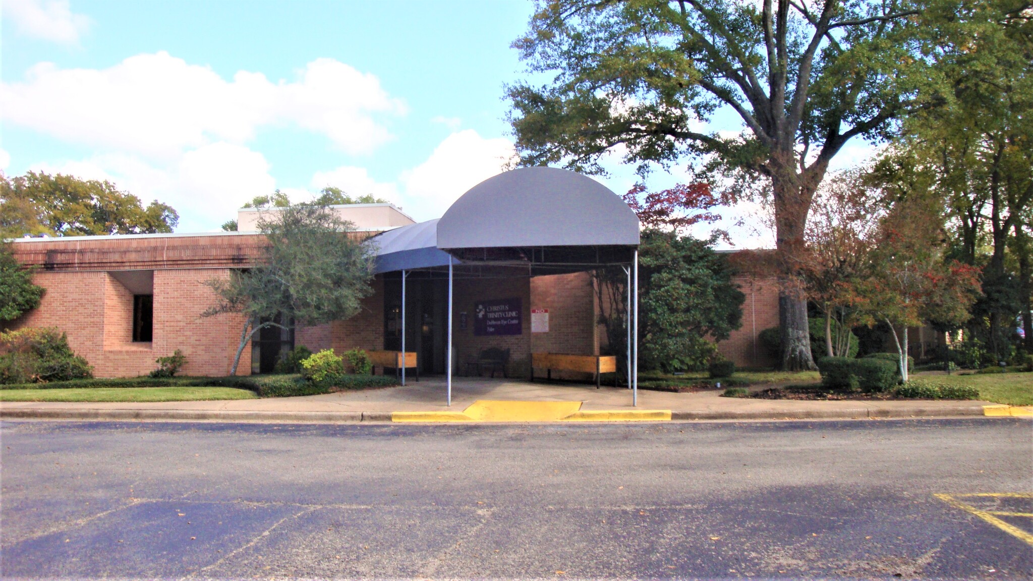 1424 E Front St, Tyler, TX à vendre Photo principale- Image 1 de 8