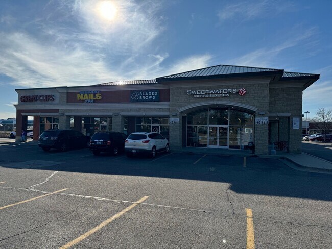 Plus de détails pour 45617-45721 Hayes Rd, Shelby Township, MI - Bureau/Commerce de détail à louer