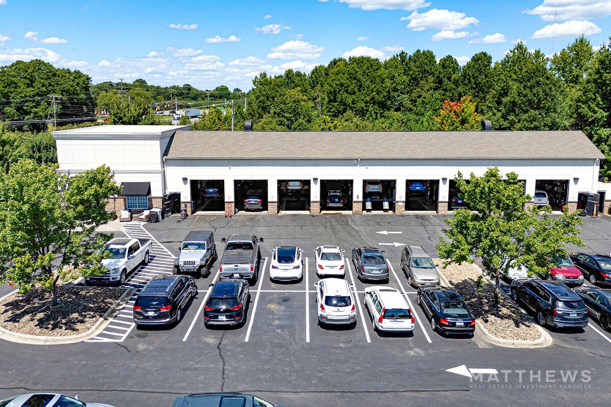 16618 Old Statesville Rd, Huntersville, NC for sale Building Photo- Image 1 of 4