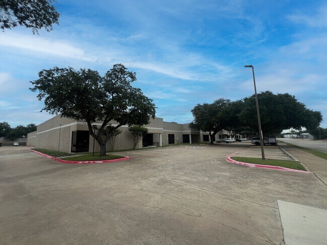 Plus de détails pour 1400 S Sherman St, Richardson, TX - Bureau, Local d'activités à louer