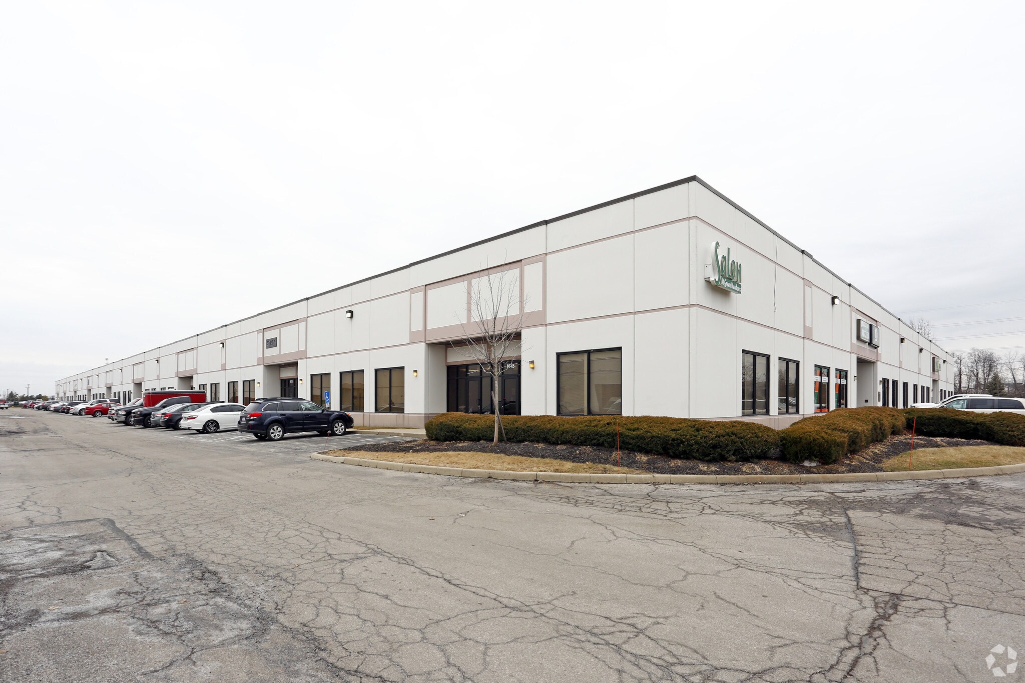 8861-8912 Whitney Dr, Lewis Center, OH à louer Photo principale- Image 1 de 4