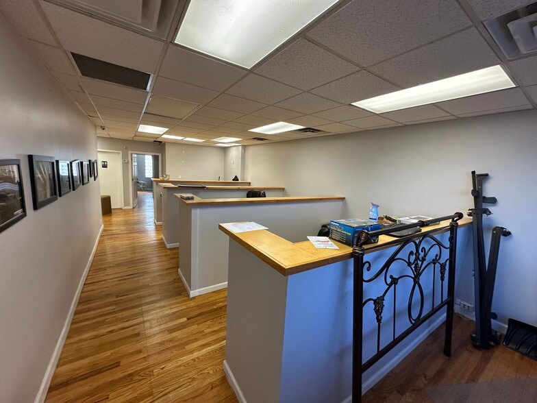 7618 Rockaway Blvd, Woodhaven, NY for sale - Building Photo - Image 2 of 8