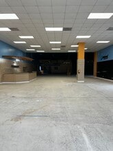 5880 Veterans Pky, Columbus, GA for lease Interior Photo- Image 2 of 10