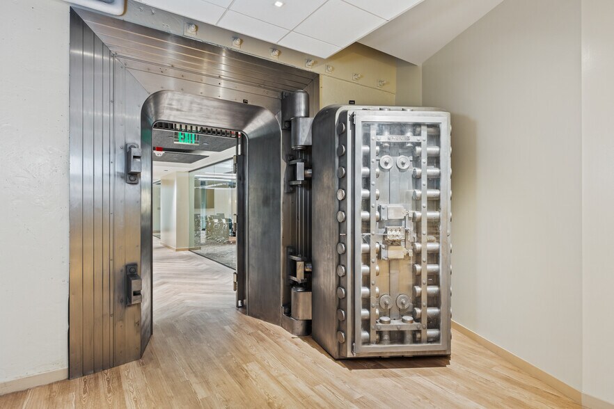 1015 2nd Ave, Seattle, WA à louer - Photo du bâtiment - Image 3 de 20