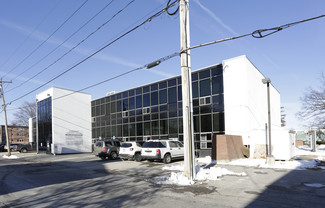 More details for 21 Bradeen St, Springvale, ME - Office for Lease