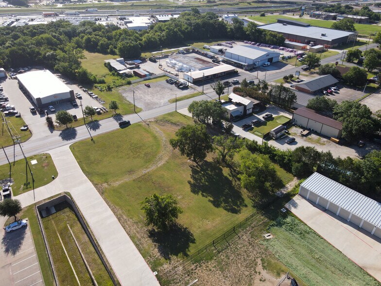 2412 N Travis St, Sherman, TX for sale - Aerial - Image 2 of 6