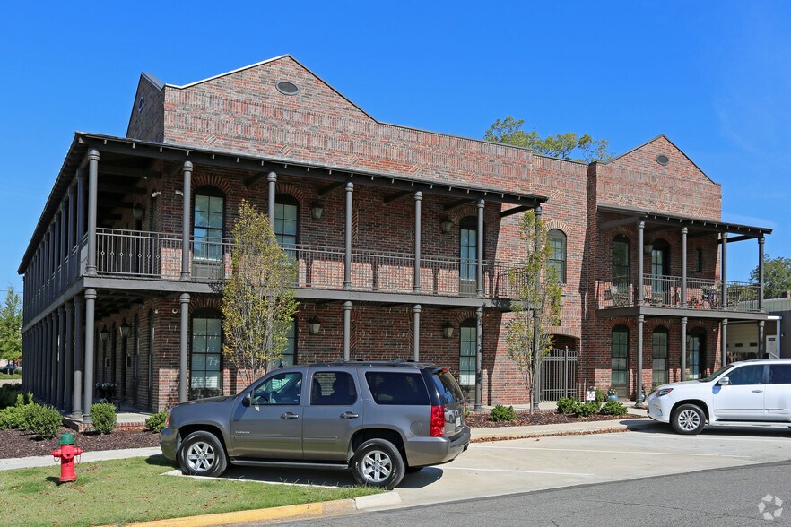 2130 11th St, Tuscaloosa, AL à vendre - Photo du bâtiment - Image 2 de 3