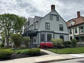 Plus de détails pour 55 Cedar St, Worcester, MA - Bureau à louer